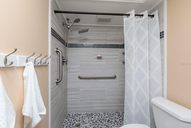 1 S BOCA CIEGA POINT BOULEVARD 204, St Petersburg, FL 33708