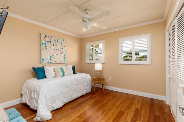 1 S BOCA CIEGA POINT BOULEVARD 204, St Petersburg, FL 33708