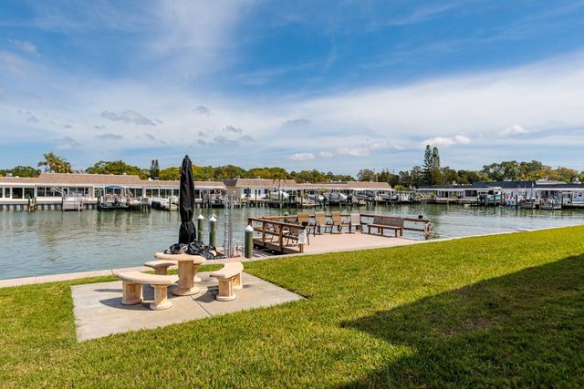 1 S BOCA CIEGA POINT BOULEVARD 204, St Petersburg, FL 33708