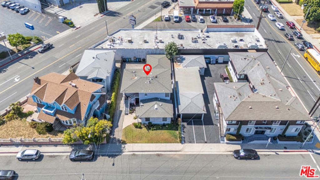 9 W Pine Street, Alhambra, CA 91801