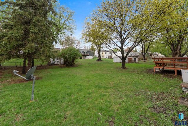 1325 S Annway Dr Drive, Sioux Falls, SD 57103