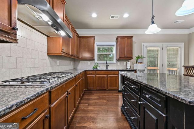 416 Ridge Walk Court, Sugar Hill, GA 30518