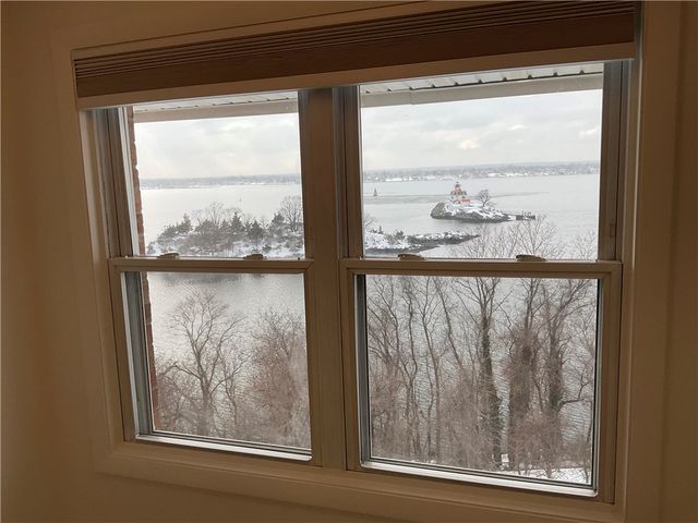 33 Bullocks Point Avenue 5C, Riverside, RI 02915