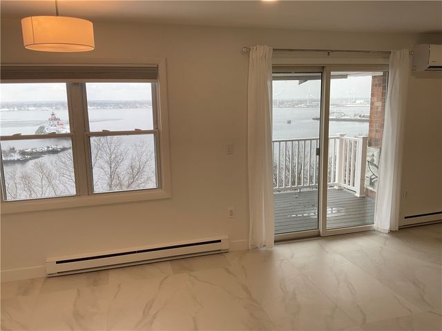 33 Bullocks Point Avenue 5C, Riverside, RI 02915