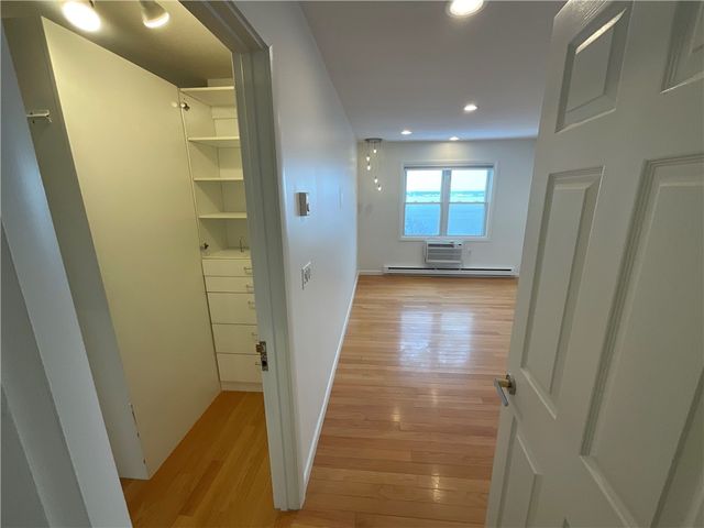 33 Bullocks Point Avenue 5C, Riverside, RI 02915