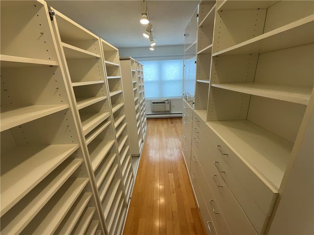 33 Bullocks Point Avenue 5C, Riverside, RI 02915