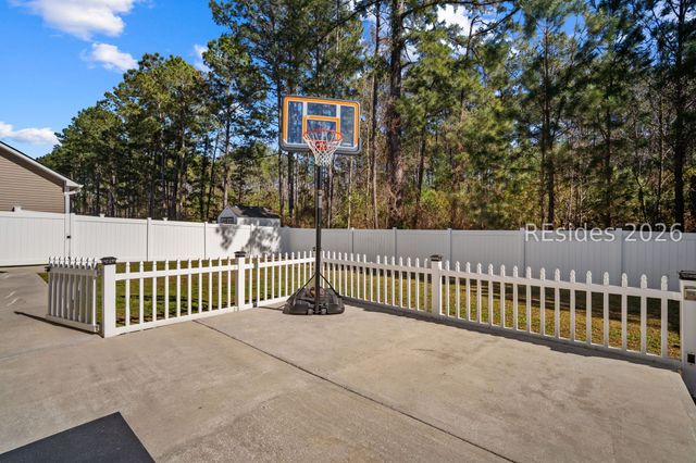 51 Grovewood Dr, Bluffton, SC 29910