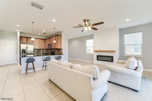 4084 Wilmont PL, Fort Myers, FL 33916