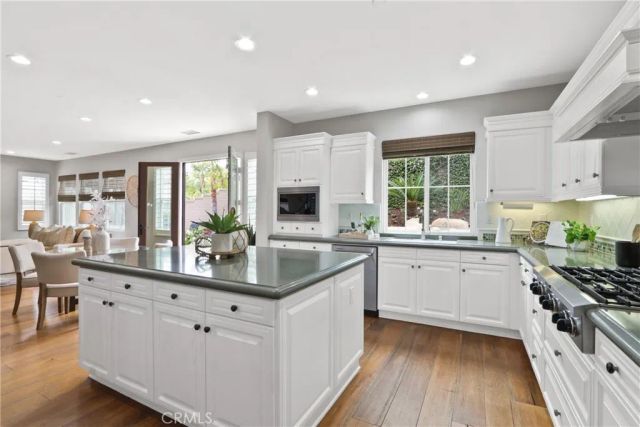 19 Via Regalo, San Clemente, CA 92673