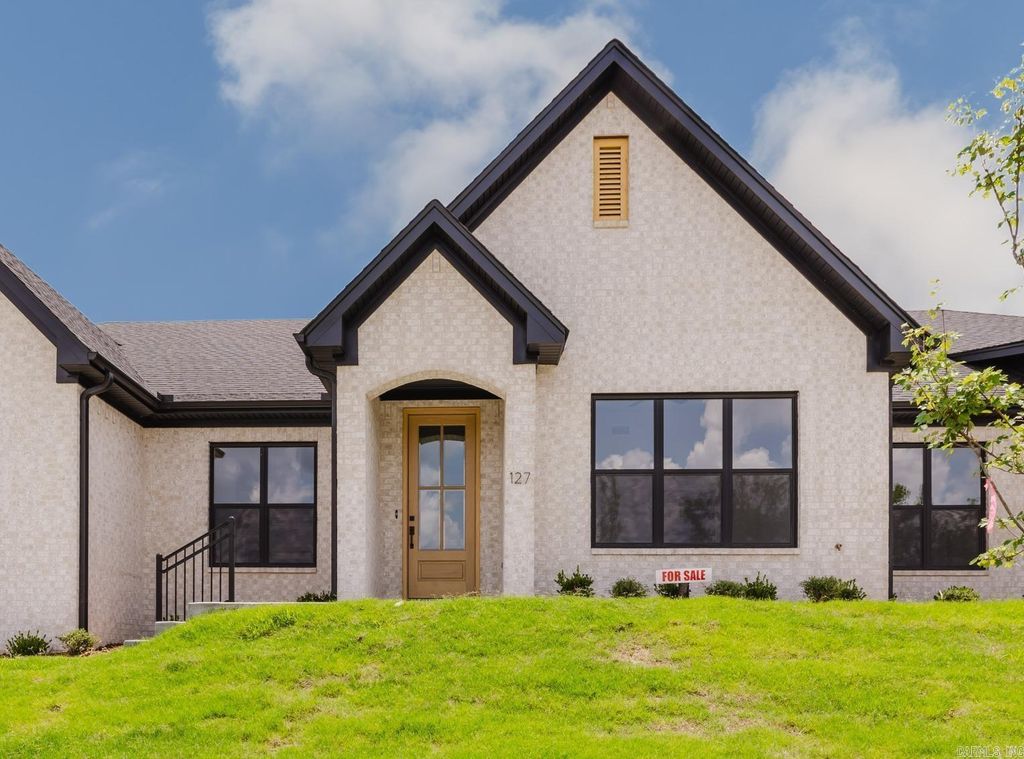 48 Driftwood Lane, Little Rock, AR 72223