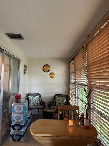 7360 NW 1st Street NW 208, Margate, FL 33063