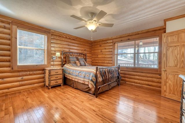 1327 Highland Trace, Blairsville, GA 30512