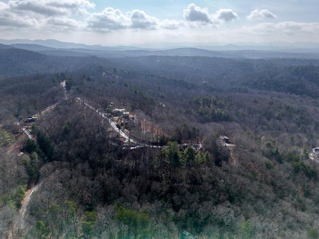 1327 Highland Trace, Blairsville, GA 30512