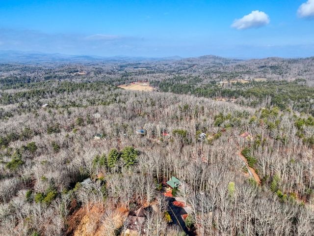 1327 Highland Trace, Blairsville, GA 30512