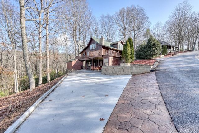 1327 Highland Trace, Blairsville, GA 30512