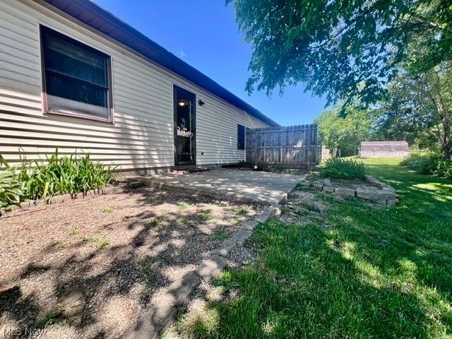 122 Royal Crest Drive G, Seville, OH 44273