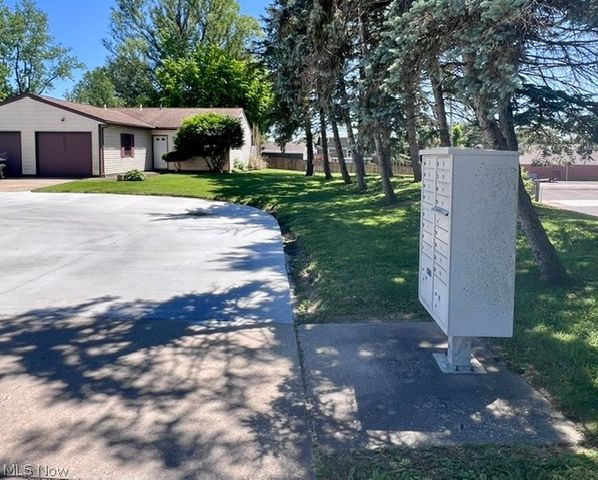 122 Royal Crest Drive G, Seville, OH 44273
