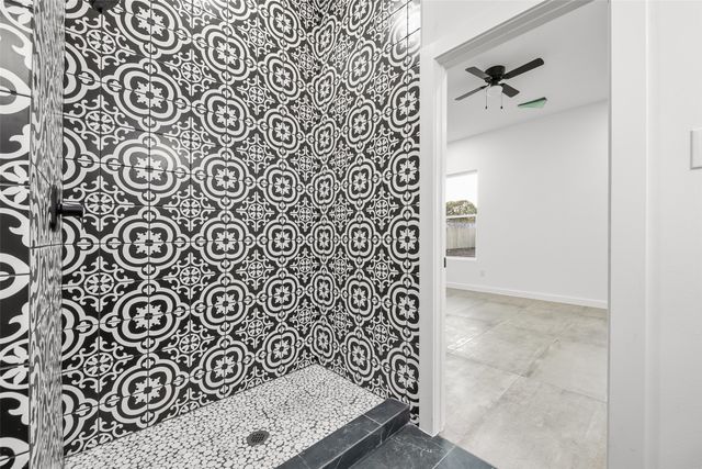 2511 lapsley Street, Dallas, TX 75212