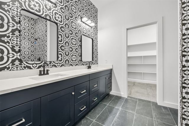 2511 lapsley Street, Dallas, TX 75212