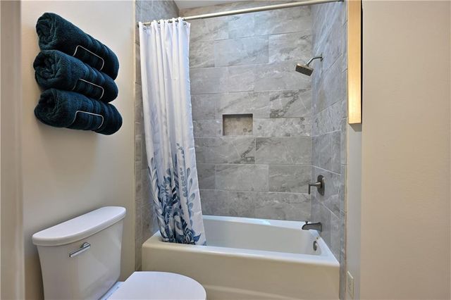 1516 E Orchard Beach Lane, Rice Lake, WI 54868