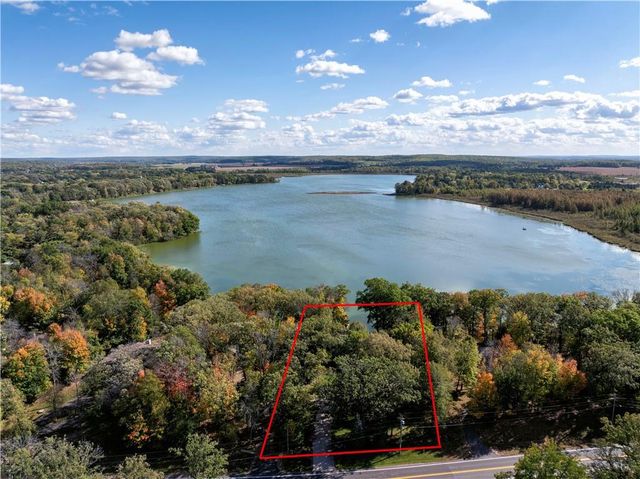 1516 E Orchard Beach Lane, Rice Lake, WI 54868