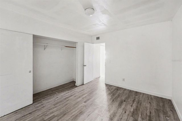 4061 55TH WAY N 1042, Kenneth City, FL 33709