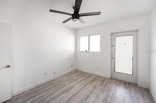 4061 55TH WAY N 1042, Kenneth City, FL 33709