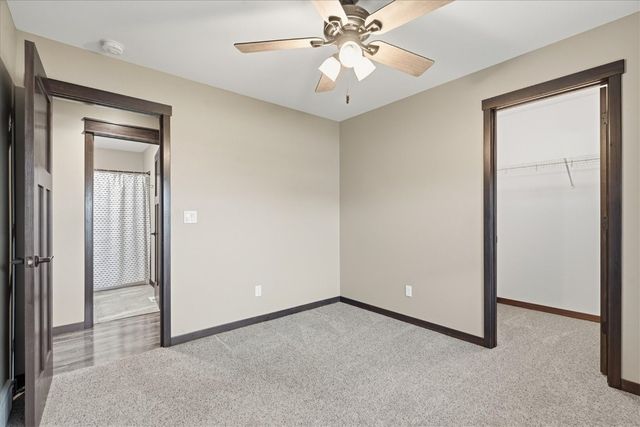 2773 Ridgeview Drive, Palo, IA 52324