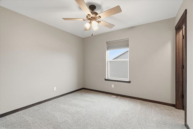 2773 Ridgeview Drive, Palo, IA 52324