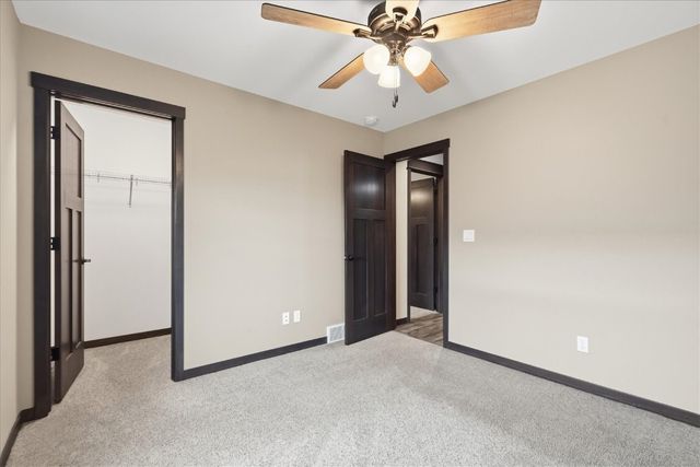 2773 Ridgeview Drive, Palo, IA 52324