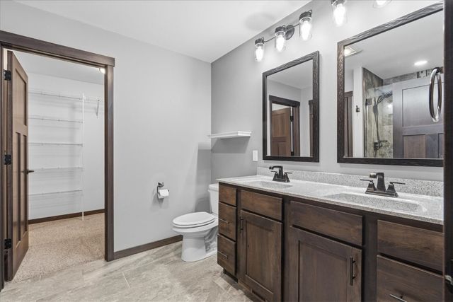 2773 Ridgeview Drive, Palo, IA 52324