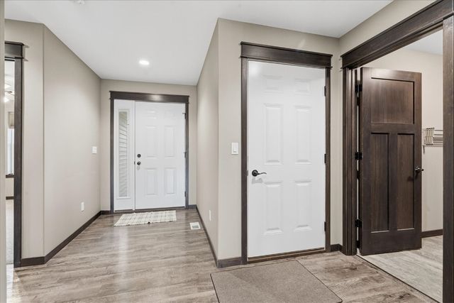 2773 Ridgeview Drive, Palo, IA 52324