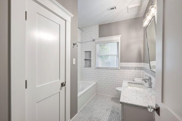 1314 Harvard Street, Houston, TX 77008