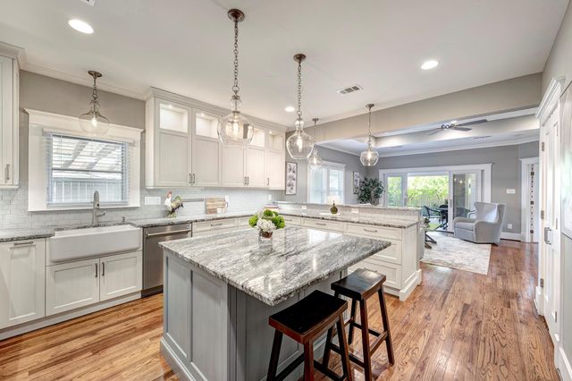 1314 Harvard Street, Houston, TX 77008