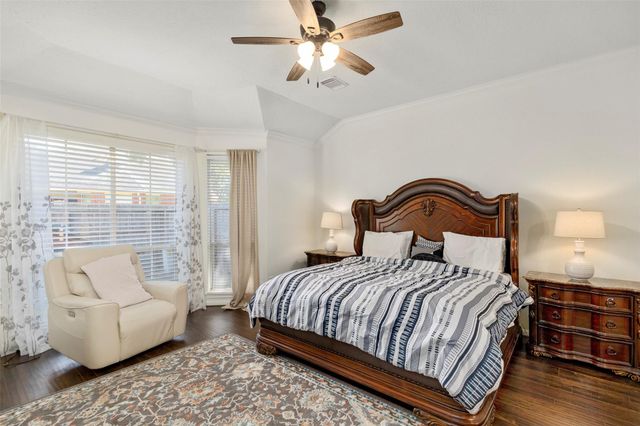 723 Avery Drive, Sugar Land, TX 77479