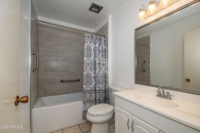 10559 W COGGINS Drive, Sun City, AZ 85351