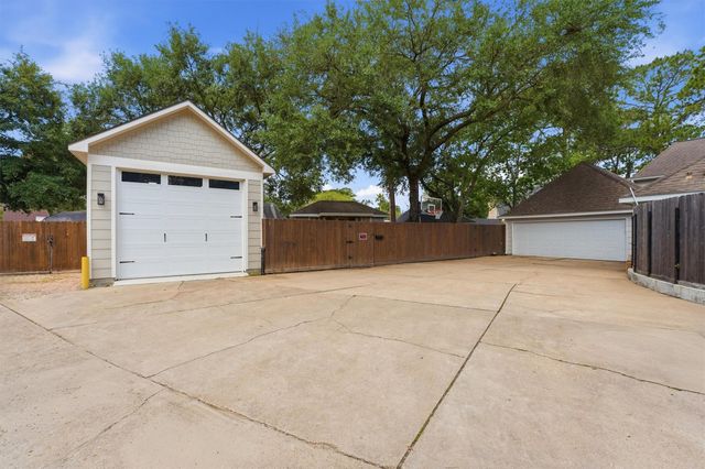 615 Brenwick Court, Katy, TX 77450