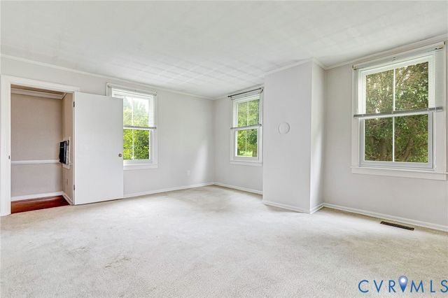 2476 Calvary Church Rd, Warsaw, VA 22572