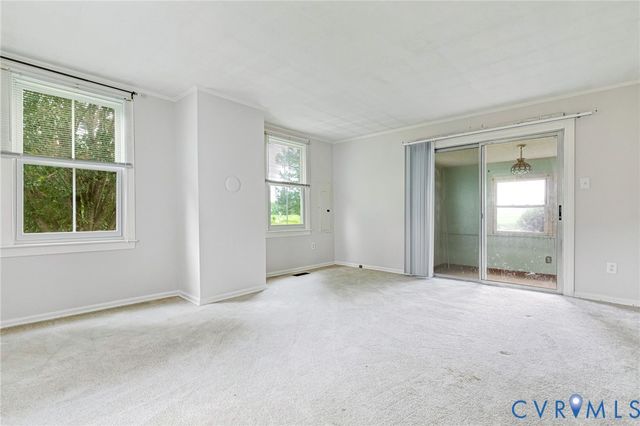 2476 Calvary Church Rd, Warsaw, VA 22572