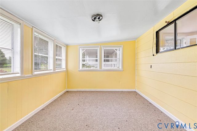 2476 Calvary Church Rd, Warsaw, VA 22572