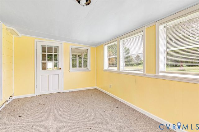 2476 Calvary Church Rd, Warsaw, VA 22572