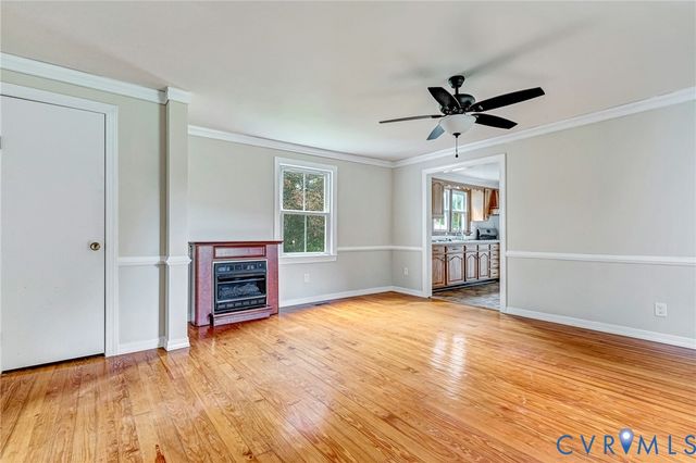 2476 Calvary Church Rd, Warsaw, VA 22572