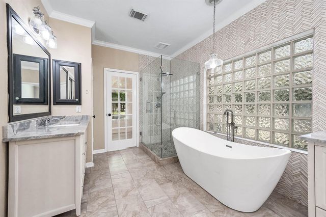 13 Turtle Creek Manor, Sugar Land, TX 77479