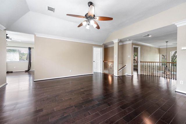 13 Turtle Creek Manor, Sugar Land, TX 77479