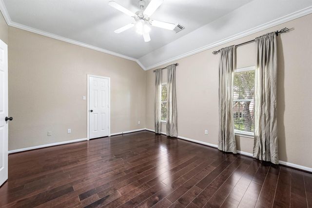 13 Turtle Creek Manor, Sugar Land, TX 77479