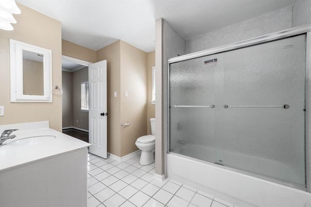 13 Turtle Creek Manor, Sugar Land, TX 77479