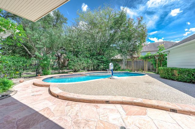 13 Turtle Creek Manor, Sugar Land, TX 77479