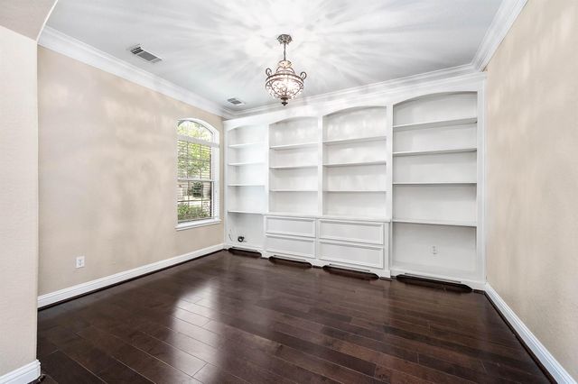 13 Turtle Creek Manor, Sugar Land, TX 77479