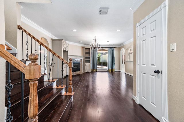 13 Turtle Creek Manor, Sugar Land, TX 77479