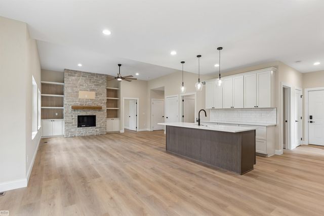39159 Chart Street, Harrison Twp, MI 48045